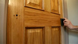 How to varnish an interior door